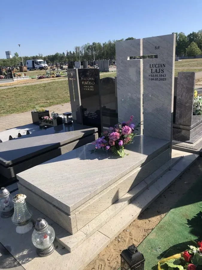 Nagrobek pojedynczy, realizacja eGranit