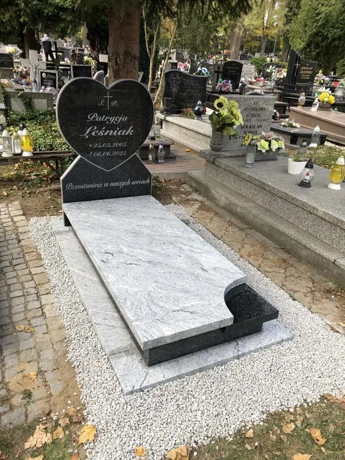 Nagrobek pojedynczy, realizacja eGranit