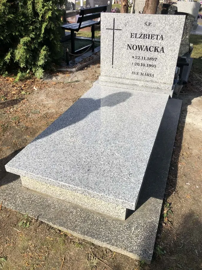 Nagrobek pojedynczy, realizacja eGranit