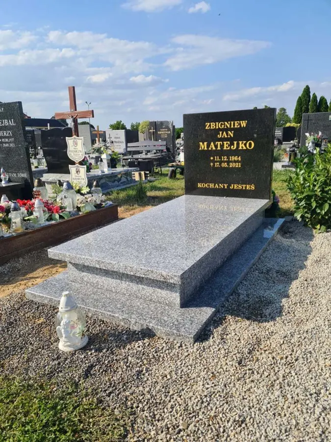 Nagrobek wykonany przez eGranit